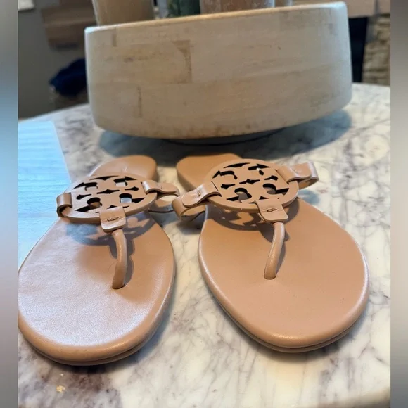 Tory Burch smooth Miller - Picture 3 of 6